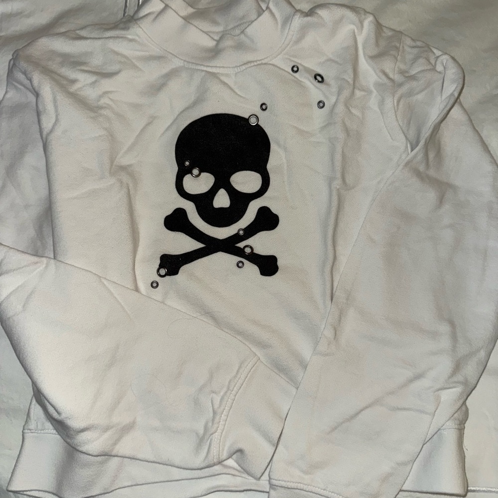 Soul cycle sweatshirt with grommet detail